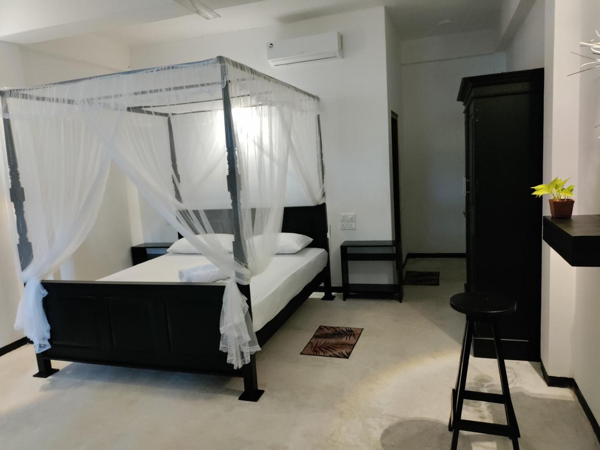 La Fiesta Bed & Breakfast เวลิกามา ห้อง รูปภาพ